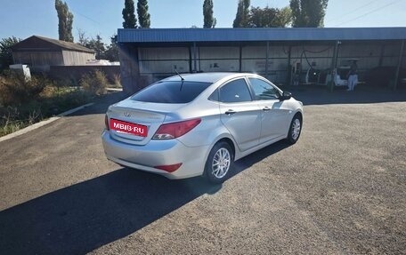 Hyundai Solaris II рестайлинг, 2015 год, 950 000 рублей, 6 фотография