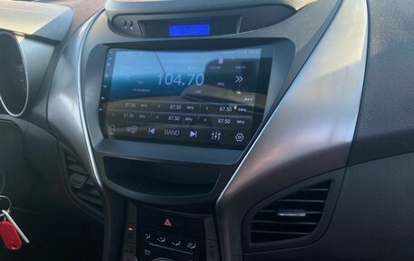 Hyundai Elantra V, 2012 год, 590 000 рублей, 8 фотография