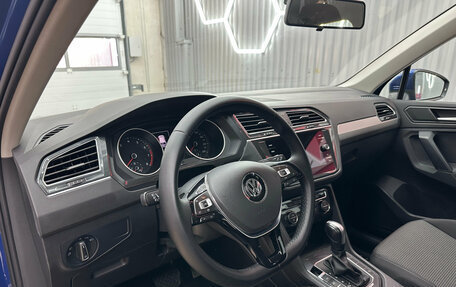 Volkswagen Tiguan II, 2019 год, 2 592 000 рублей, 12 фотография