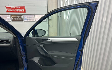 Volkswagen Tiguan II, 2019 год, 2 592 000 рублей, 27 фотография