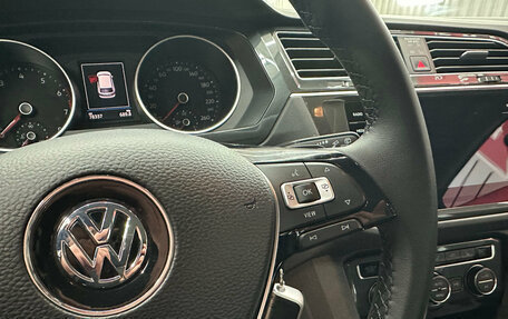 Volkswagen Tiguan II, 2019 год, 2 592 000 рублей, 17 фотография