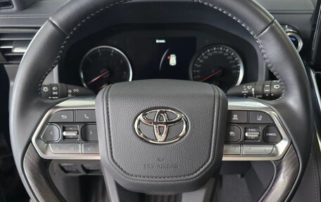 Toyota Land Cruiser, 2024 год, 12 700 000 рублей, 12 фотография