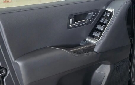 Toyota Land Cruiser, 2024 год, 12 700 000 рублей, 24 фотография