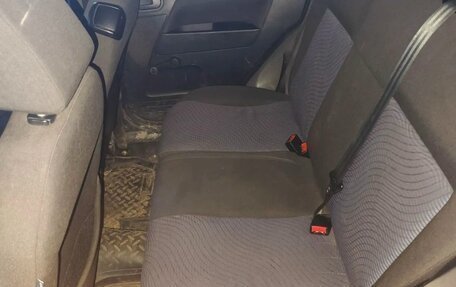 Ford Fusion I, 2004 год, 400 000 рублей, 6 фотография