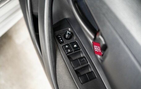 Toyota Corolla, 2020 год, 1 900 000 рублей, 17 фотография