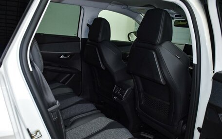 Peugeot 5008 II, 2018 год, 2 399 000 рублей, 34 фотография