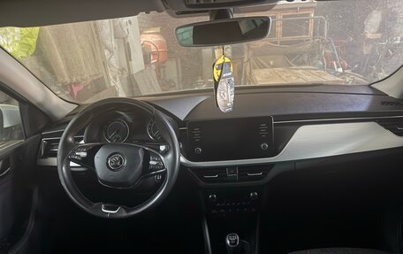 Skoda Rapid II, 2020 год, 1 300 000 рублей, 6 фотография