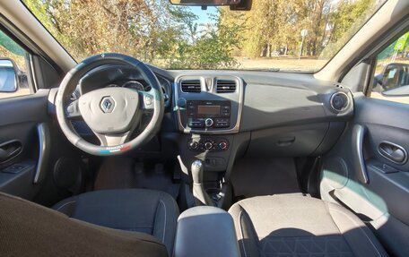 Renault Sandero II рестайлинг, 2018 год, 900 000 рублей, 18 фотография