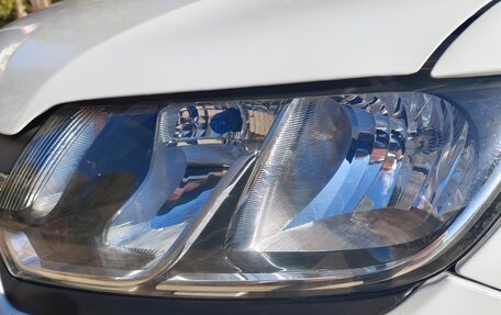 Renault Sandero II рестайлинг, 2018 год, 900 000 рублей, 25 фотография