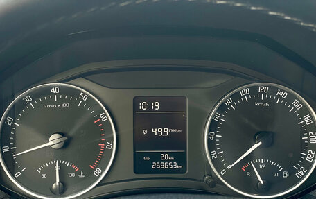 Skoda Octavia, 2011 год, 520 000 рублей, 24 фотография