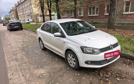 Volkswagen Polo VI (EU Market), 2011 год, 530 000 рублей, 2 фотография