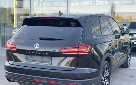 Volkswagen Touareg III, 2019 год, 5 500 000 рублей, 5 фотография