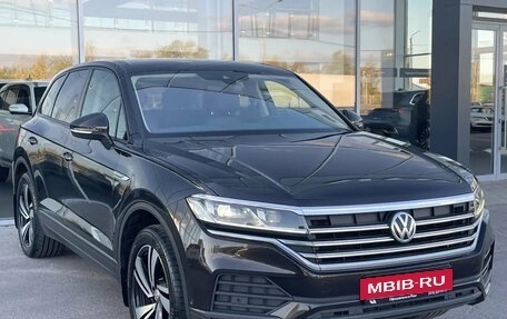 Volkswagen Touareg III, 2019 год, 5 500 000 рублей, 2 фотография