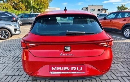 SEAT Leon IV, 2022 год, 1 972 000 рублей, 7 фотография