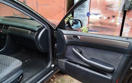 Audi A6, 2001 год, 640 000 рублей, 14 фотография