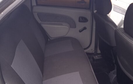 Renault Logan I, 2007 год, 250 000 рублей, 19 фотография