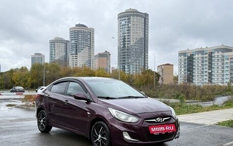 Hyundai Solaris II рестайлинг, 2012 год, 620 000 рублей, 4 фотография