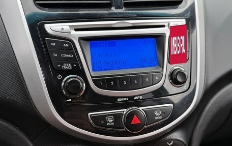 Hyundai Solaris II рестайлинг, 2012 год, 620 000 рублей, 13 фотография
