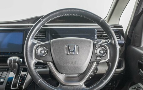 Honda Stepwgn IV, 2016 год, 2 049 000 рублей, 15 фотография