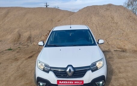 Renault Logan II, 2020 год, 690 000 рублей, 1 фотография