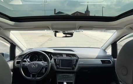 Volkswagen Touran III, 2021 год, 1 785 600 рублей, 9 фотография