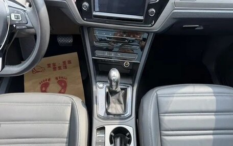 Volkswagen Touran III, 2021 год, 1 785 600 рублей, 12 фотография