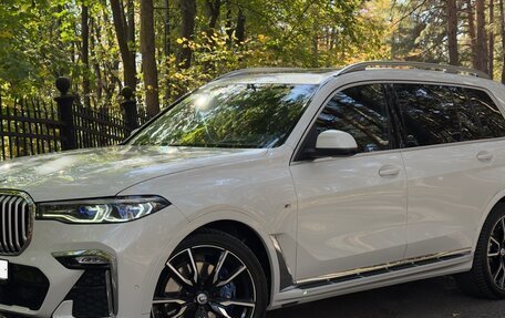 BMW X7, 2021 год, 7 900 000 рублей, 2 фотография