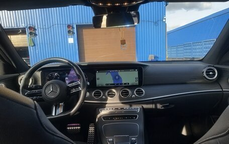 Mercedes-Benz E-Класс, 2021 год, 4 600 000 рублей, 4 фотография
