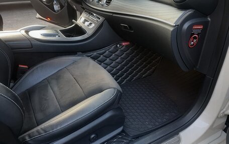Mercedes-Benz E-Класс, 2021 год, 4 600 000 рублей, 11 фотография