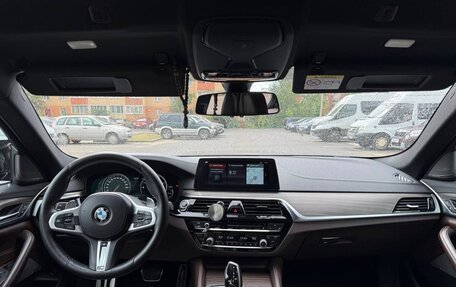 BMW 5 серия, 2018 год, 3 340 000 рублей, 10 фотография