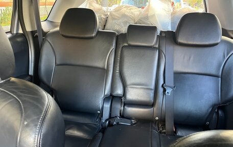 Mitsubishi Outlander III рестайлинг 3, 2008 год, 1 100 000 рублей, 13 фотография