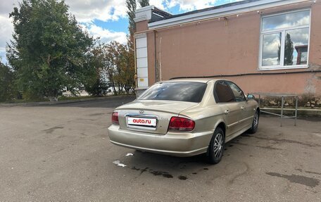 Hyundai Sonata IV рестайлинг, 2005 год, 370 000 рублей, 4 фотография