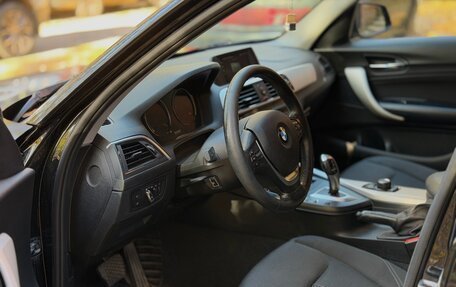 BMW 1 серия, 2018 год, 1 690 000 рублей, 8 фотография