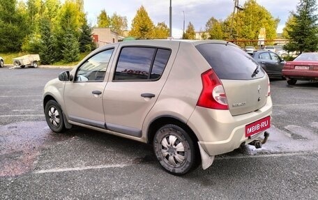 Renault Sandero I, 2013 год, 500 000 рублей, 3 фотография