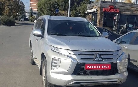 Mitsubishi Pajero Sport III рестайлинг, 2022 год, 4 000 000 рублей, 1 фотография