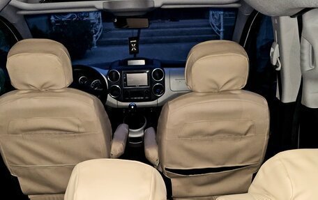 Peugeot Partner II рестайлинг 2, 2014 год, 578 000 рублей, 2 фотография