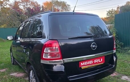 Opel Zafira B, 2011 год, 748 000 рублей, 5 фотография