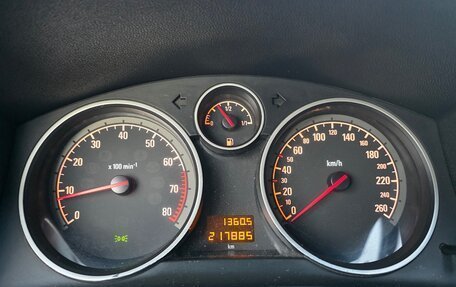Opel Zafira B, 2011 год, 748 000 рублей, 32 фотография
