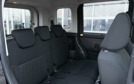 Toyota Roomy I, 2018 год, 1 075 000 рублей, 14 фотография