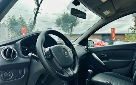 Renault Sandero II рестайлинг, 2015 год, 899 000 рублей, 14 фотография