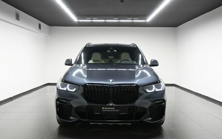 BMW X5, 2021 год, 10 800 000 рублей, 2 фотография