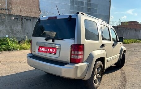 Jeep Cherokee, 2011 год, 1 500 000 рублей, 2 фотография