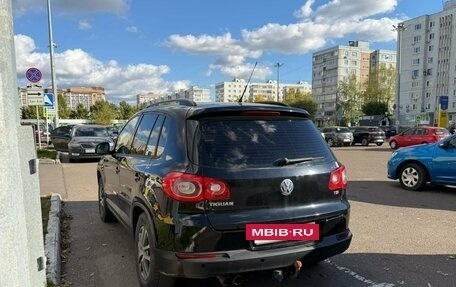 Volkswagen Tiguan I, 2010 год, 900 000 рублей, 3 фотография