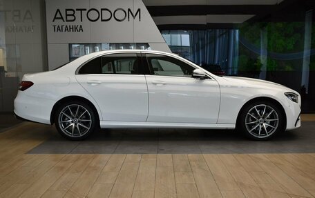 Mercedes-Benz E-Класс, 2022 год, 4 897 000 рублей, 4 фотография