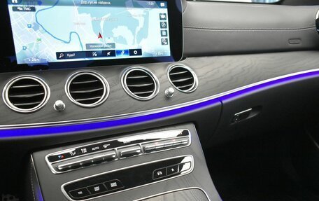 Mercedes-Benz E-Класс, 2022 год, 4 897 000 рублей, 21 фотография