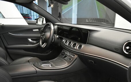 Mercedes-Benz E-Класс, 2022 год, 4 897 000 рублей, 24 фотография