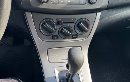 Nissan Sentra, 2015 год, 860 000 рублей, 3 фотография