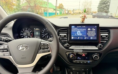 Hyundai Solaris II рестайлинг, 2021 год, 1 600 000 рублей, 22 фотография