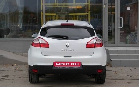 Renault Megane III, 2013 год, 990 000 рублей, 6 фотография