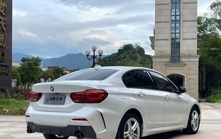 BMW 1 серия, 2023 год, 1 940 000 рублей, 5 фотография